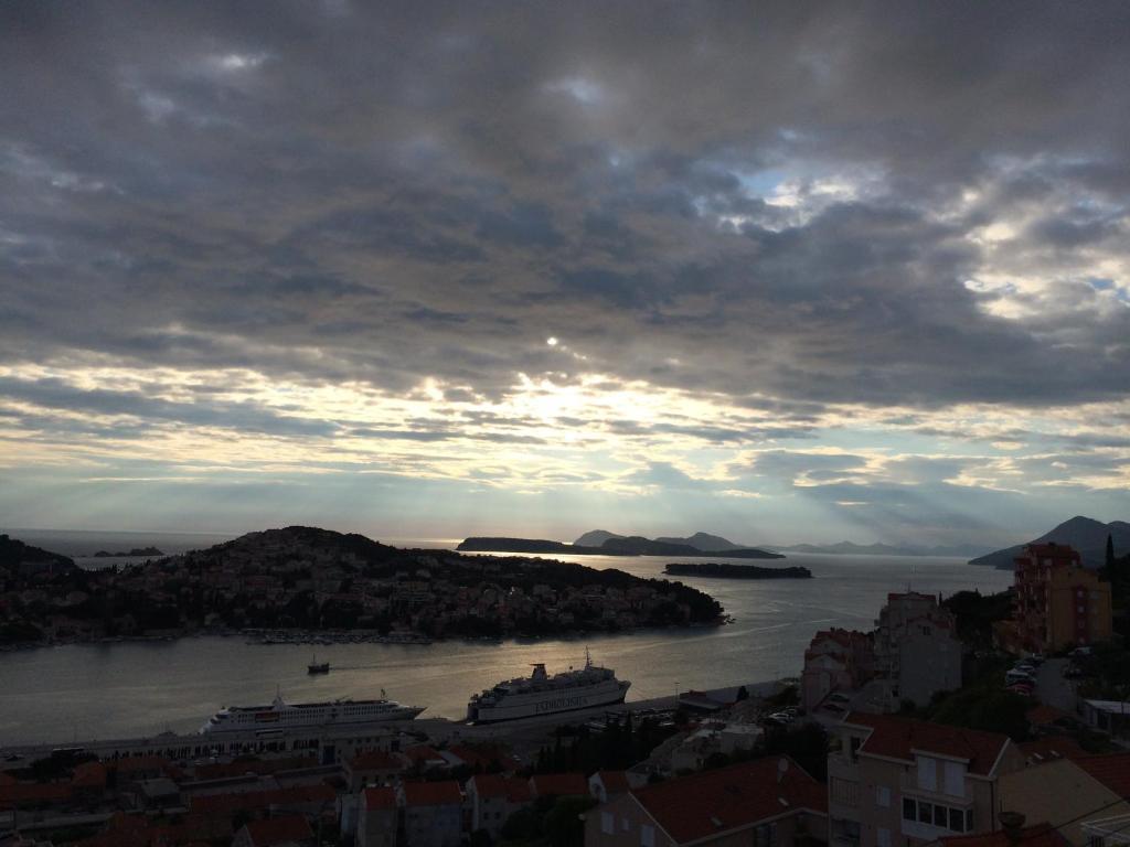Rooms Tomas Dubrovnik Buitenkant foto